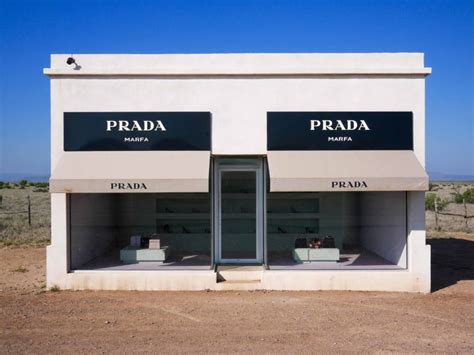 Prada storefront in marfa Texas